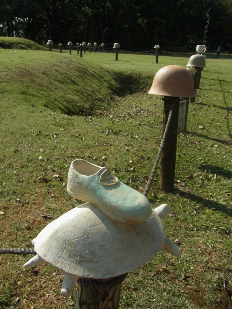 墓守のうた〜撃ちてし止まむ〜 亀と靴